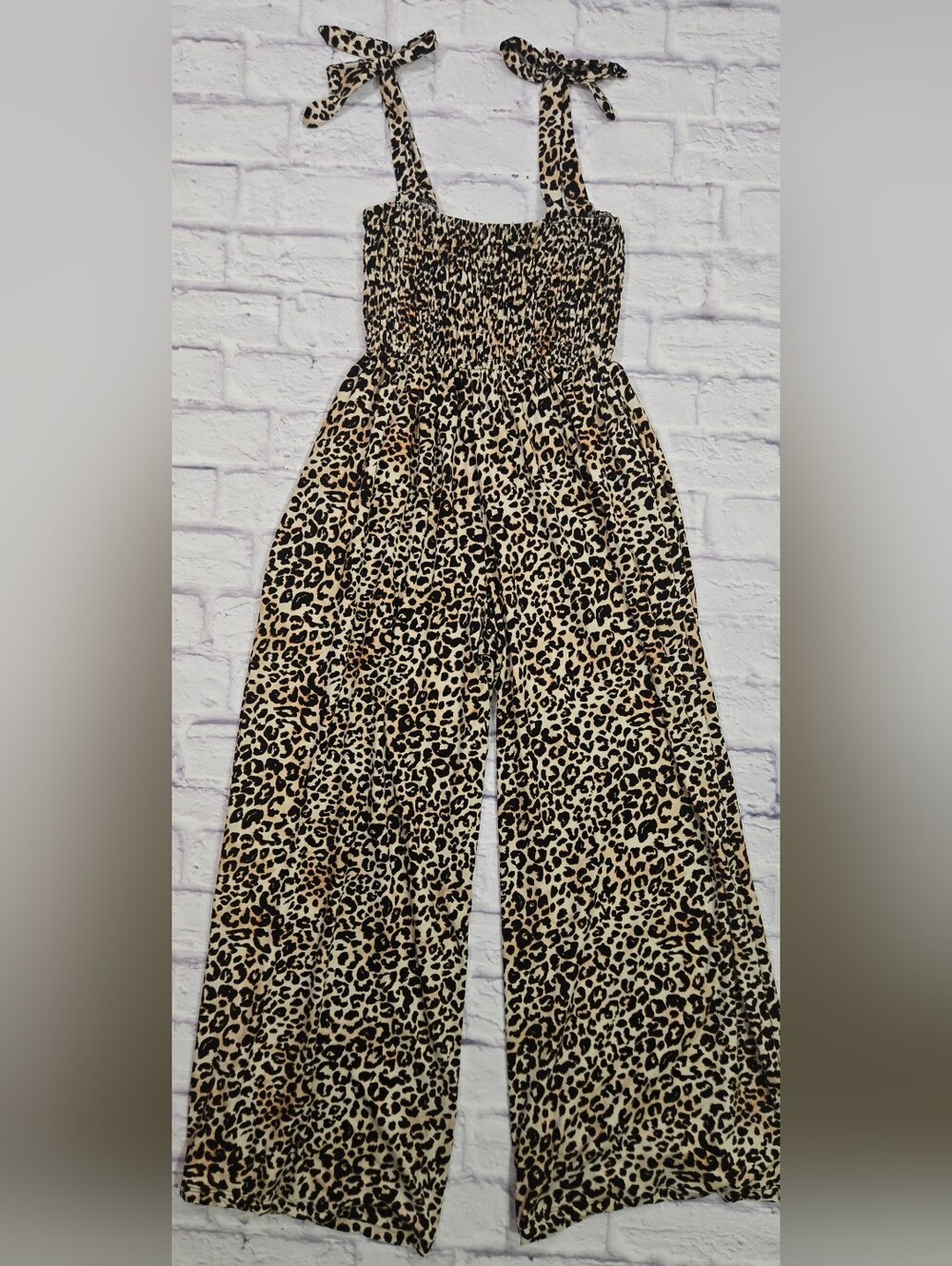 Urban Heritage Leopard Print Wide Leg Jumpsuit Tie Strap Size Large - Picture 6 of 10